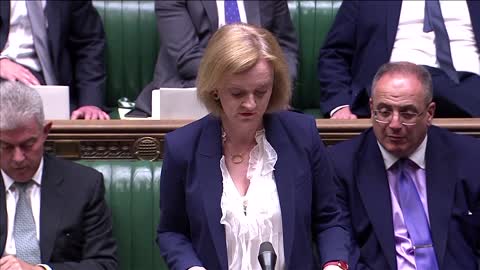 UK government pushes on with contentious N. Ireland bill