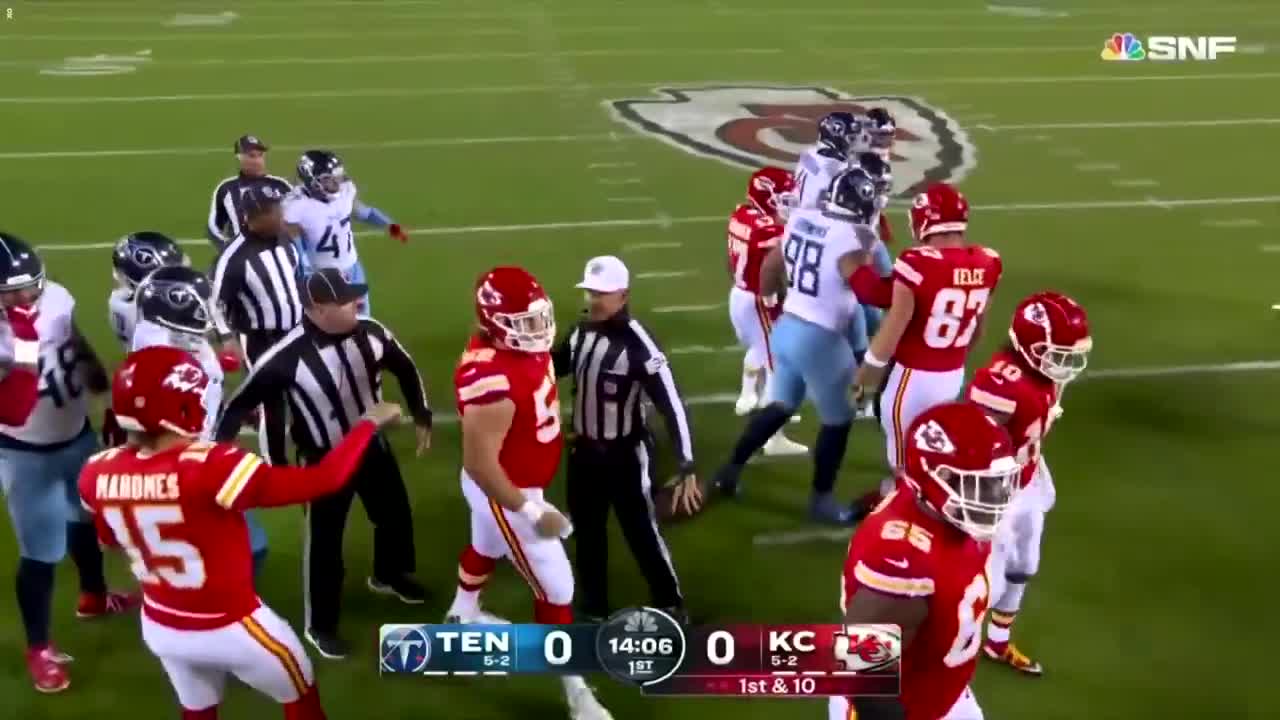 NFL Fights/Heated Moments of the 2022 Season Week 9