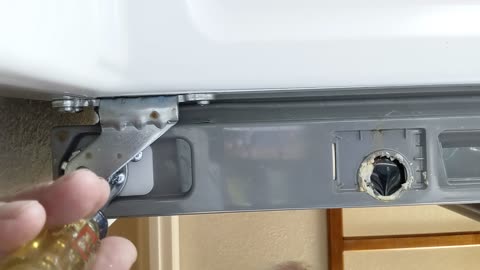 Frigidaire refrigerator door stop adjustment