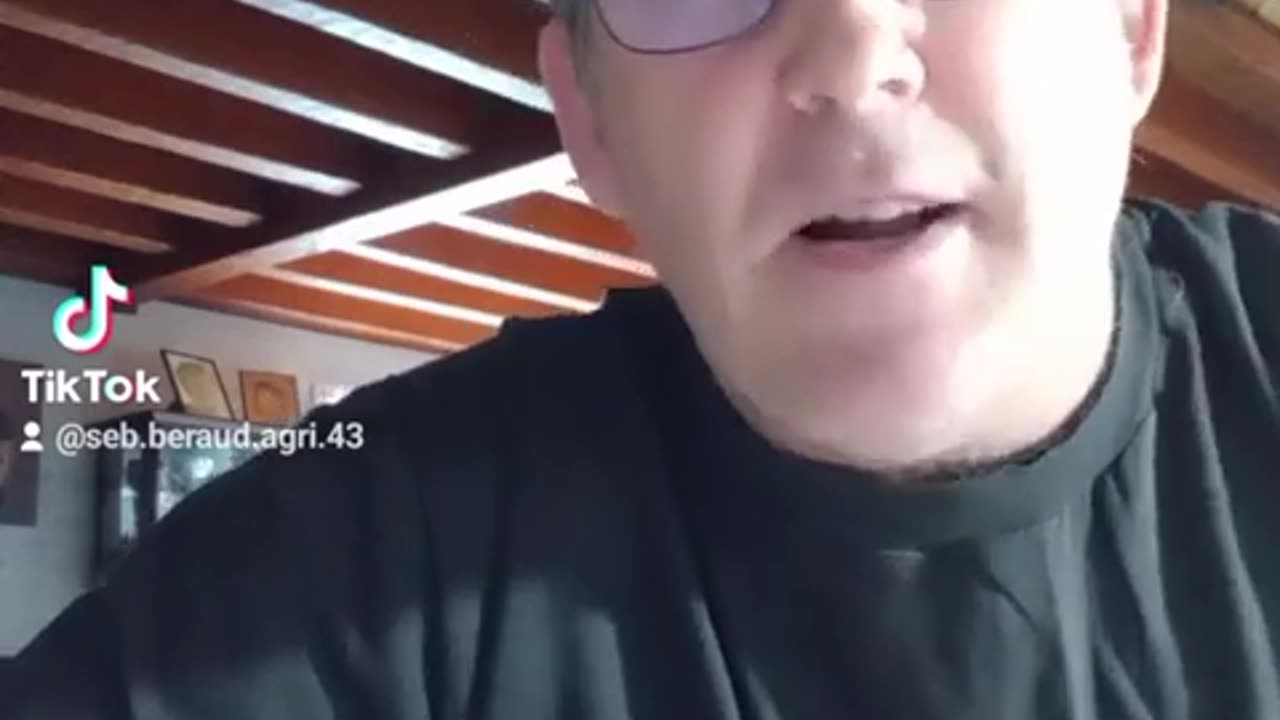 Sébastien Béraud sur tiktok 12 mars 2024 des nouvelles de l'agriculteur en grande difficulté