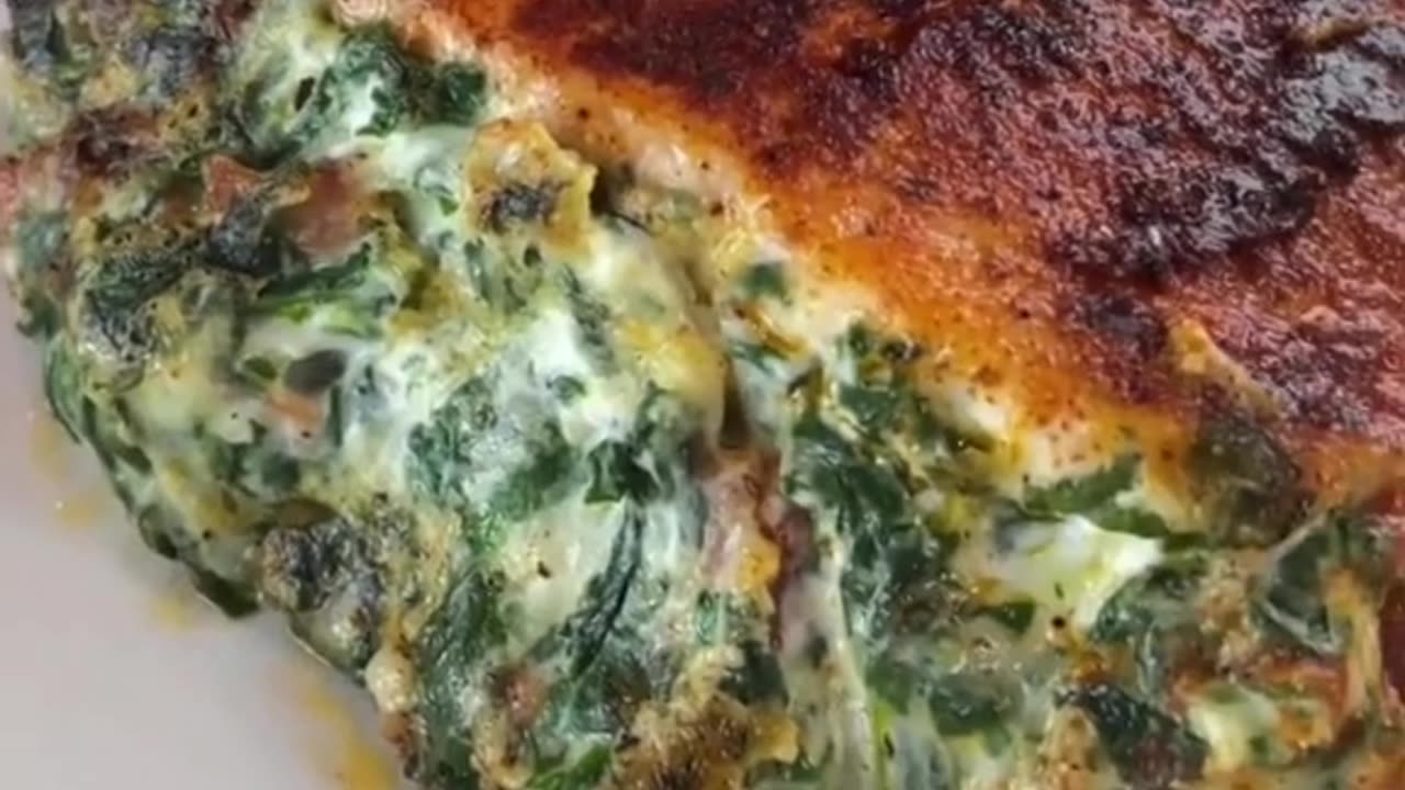 Say βYESβ if you would eat this Stuffed Salmon π€€π