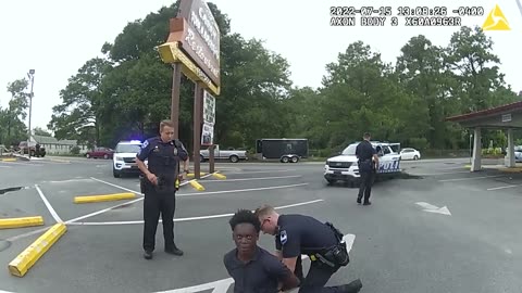 Guy Resorts to Pure Rage After Failing to Outsmart Police