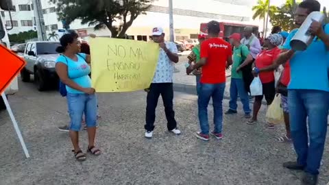 “Estamos a la deriva”: protesta de servidores turísticos de Bocagrande