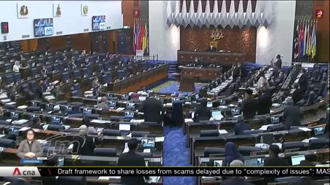 Chaos in Malaysia parliament after opposition lawmakers press House on Sabah issue