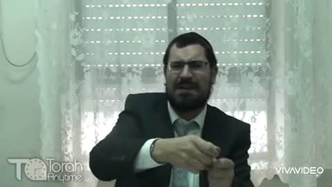 Kiddush - What's the question if you listen to Kiddush or make Kiddush for your family? Video #3, 37