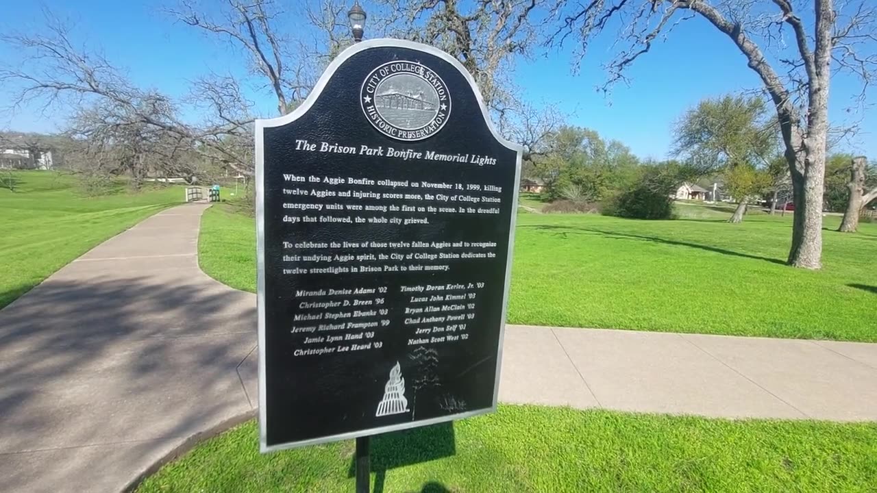Texas A & M Aggies Bonfire memorial