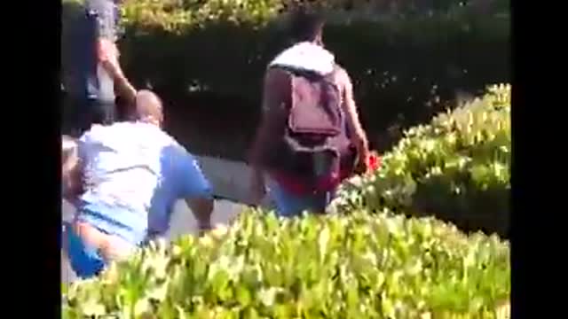 CRAZY FIGHTS CAUGHT ON CAMERA