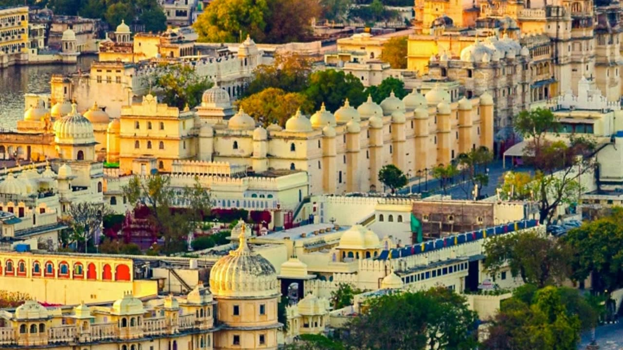 Udaipur - The White City of India