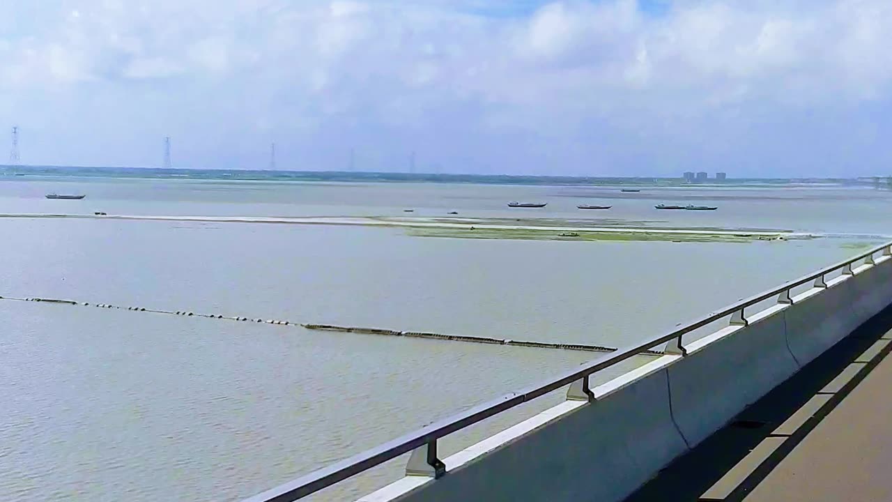 Bangladesh / Padma Bridge video