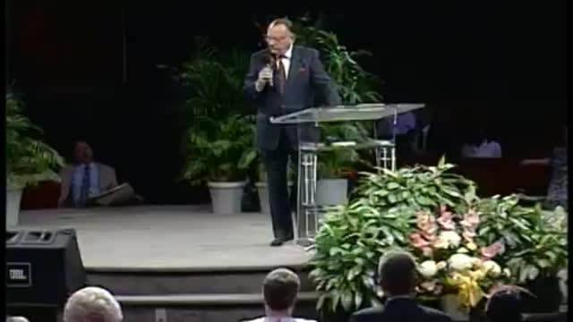 Gifts & Ministries of the Holy Spirit 33 Nine Ministries to the Church part 2 Dr. Lester Sumrall