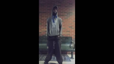 STAY ON DA LOOK OUT FO DA SIGN DONT GET DISTRACTED TIME IS MOVIN QUICC GANGO💪🏾🔵