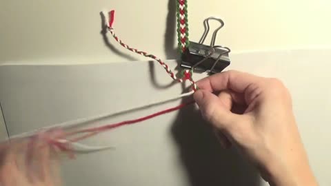 Easy Christmas Friendship Bracelet DIY, Learn How to Make Christmas Jewelry, Complete Course