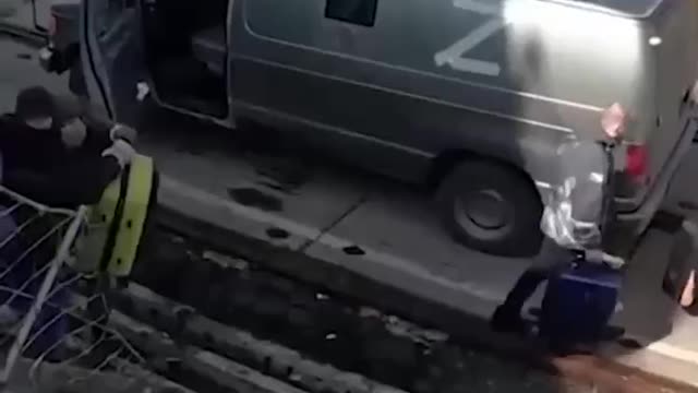 První zahraniční nákladní loď opustila přístav Mariupol