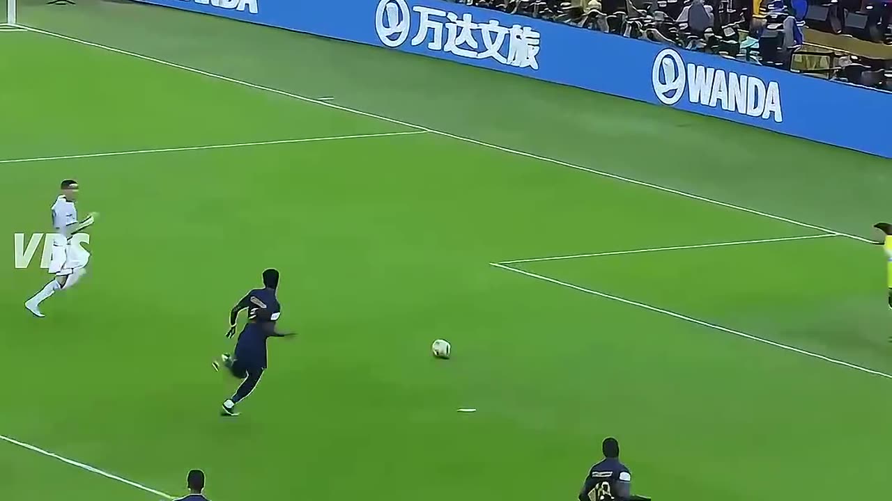 Argentina vs Portugal imaginary mace vs Ronaldo
