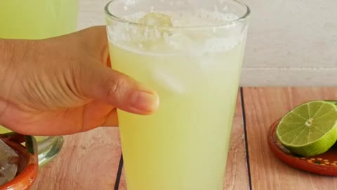 Refreshing Mexican smoothie cocktail 😋🍹