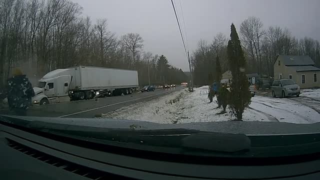 Crazy Black Ice Semi Crash - New Sharon, ME 11-25-22