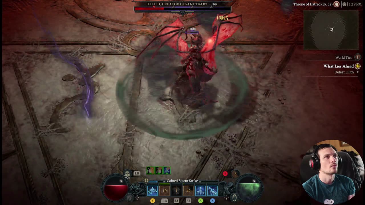 Diablo 4 - Druid - hanging out while playing