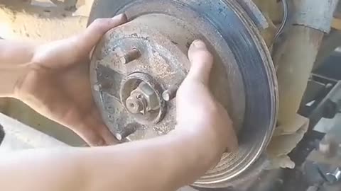 Brake disc disassembly