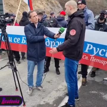 Protesters arrive near border and checkpoints to support Serbian in Kosovo