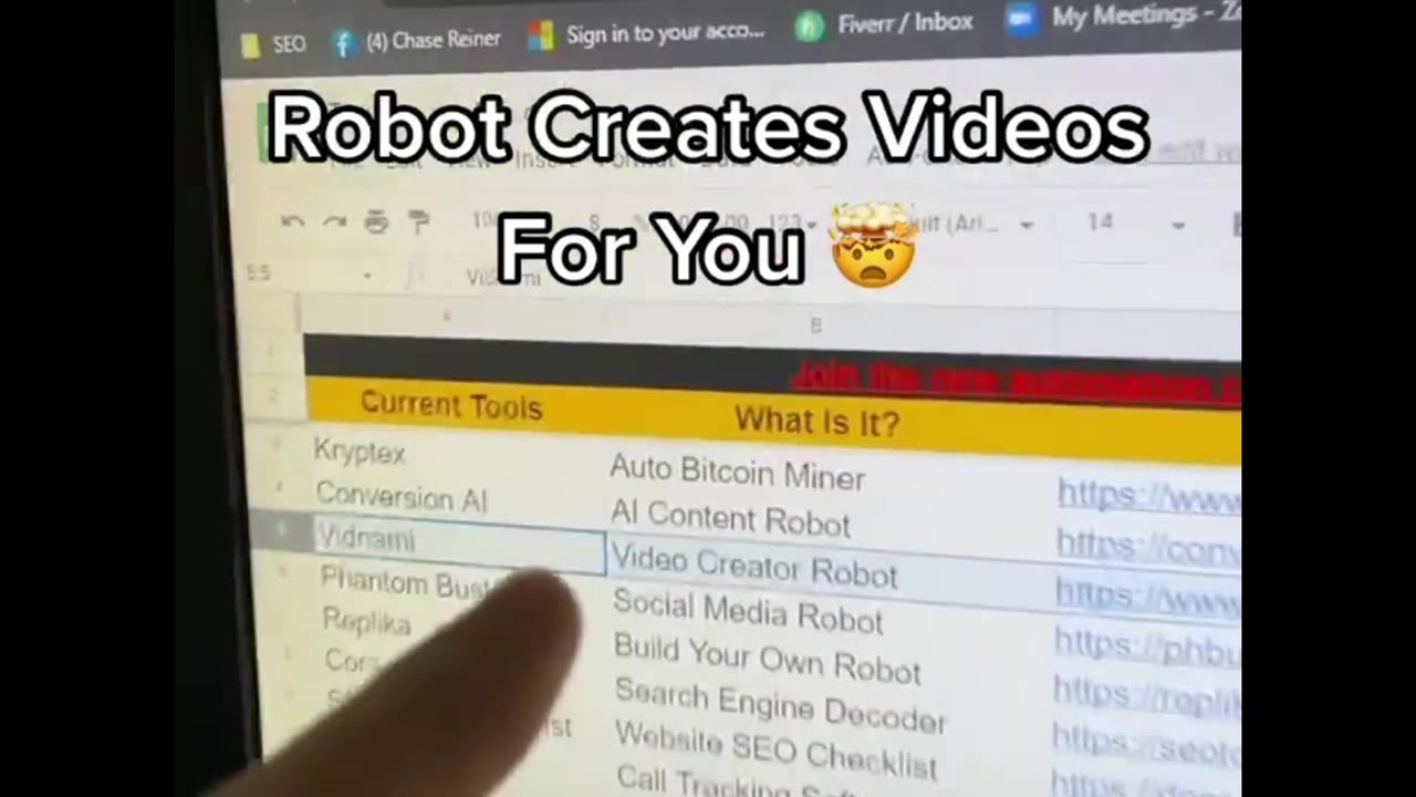 USING ROBOT CAN AUTOMATICALLY GENARATE VEDIOS