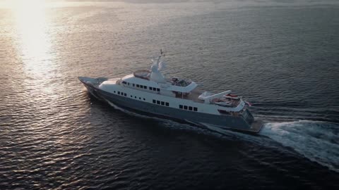 Luxury Superyacht BERZINC