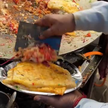 Shahi paneer wale chole kulche😳😱