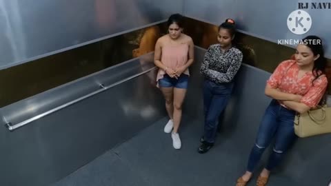 lift prank 🤣🤣🤣🤣🤣🤣 video