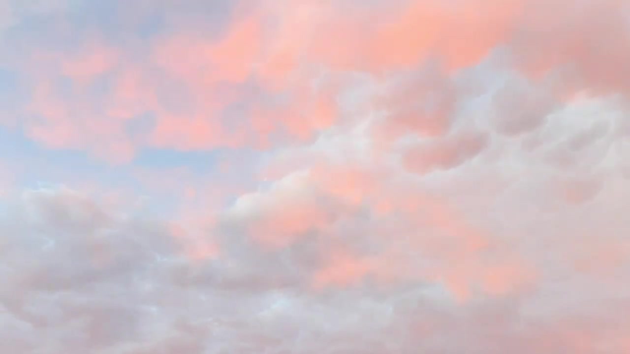 Do you see what I see ? The sky make