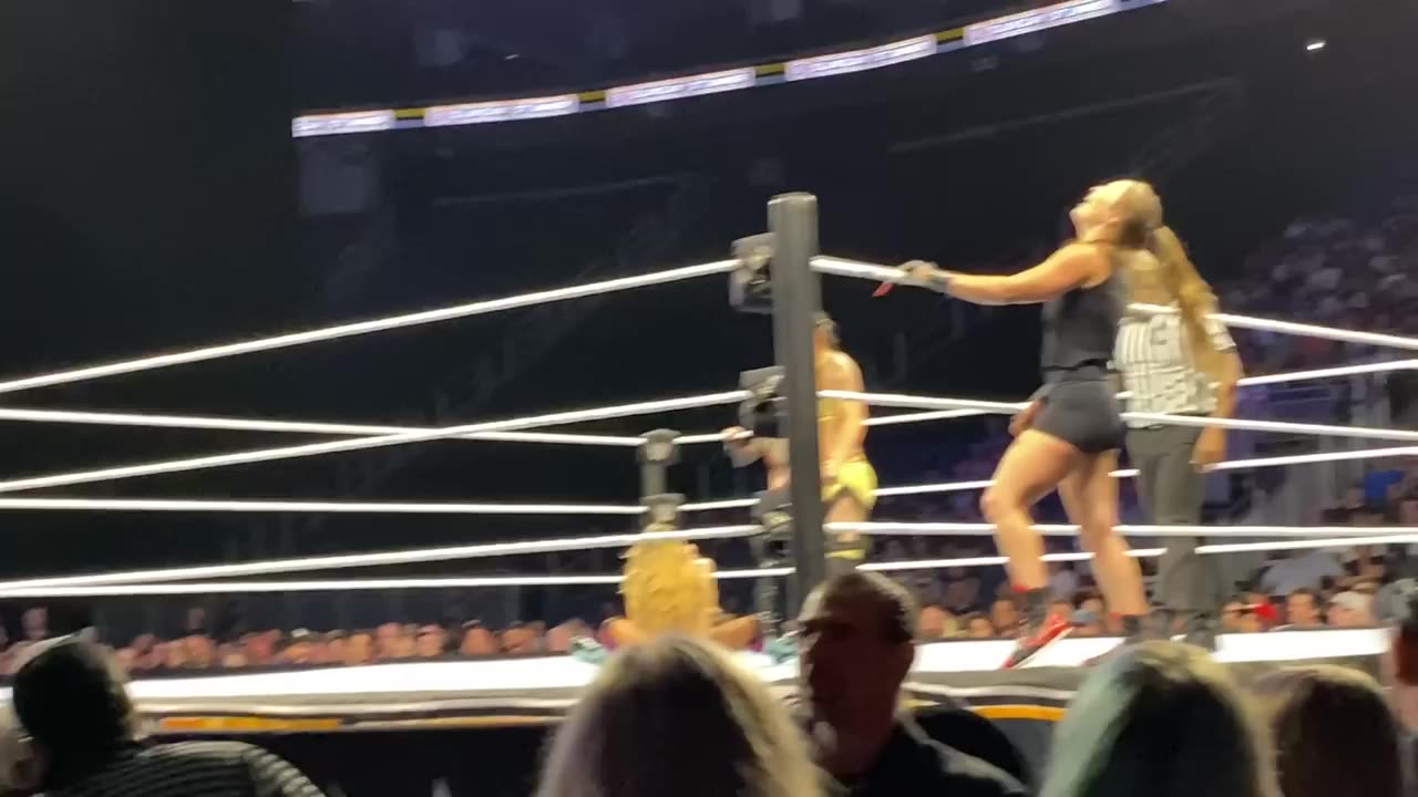 Liv Morgan (c) Aliyah vs Ronda Rousey Shayna Baszler - Québec City - August 21st 2022