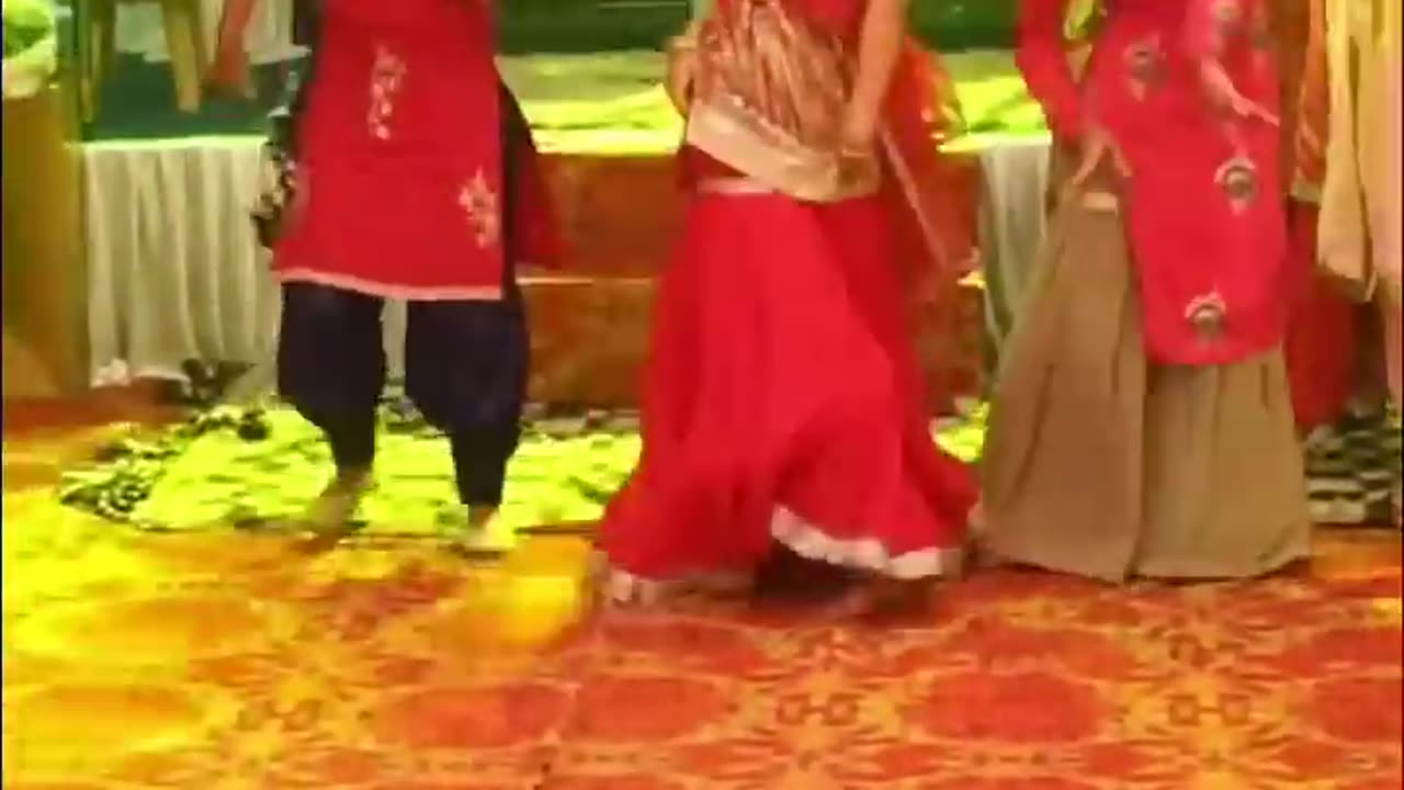 Look what i found __ BHABS VS DEWAR ! sangeet bts