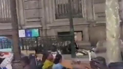Macron’s Paris looking worse than a third world country