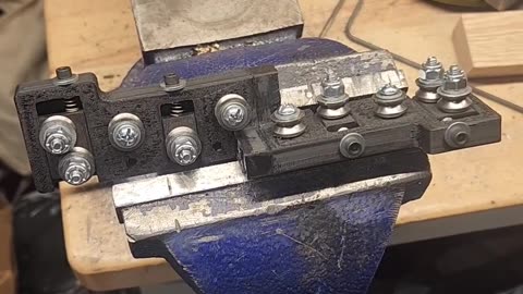Wire Straightener for My Texturing Copper Wire Roller Mill