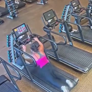 When your too embarrassed for someone to help them 🤣