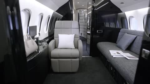 Falcon 8X Sky Suite