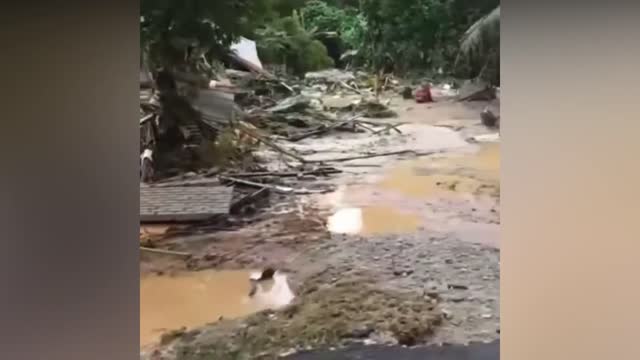 MAJOR Floods Hit Malaysia - Dec. 18 20, 2021 banjir di malaysia