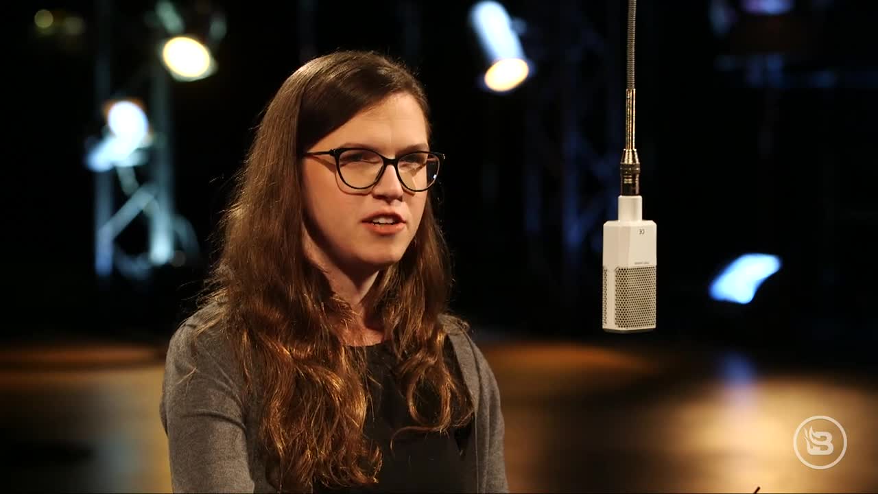 How Elites Will Create a New Class of Slaves | Whitney Webb | The Glenn Beck