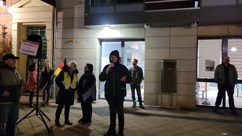 Der Irrsinn mit der Maske sehr gut erklärt | Demo Wolmirstedt 15.02.2022