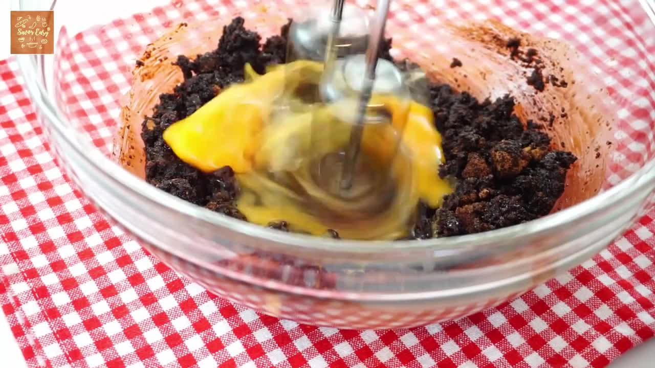 Fudgy And Chewy CHOCOLATE CRINKLES