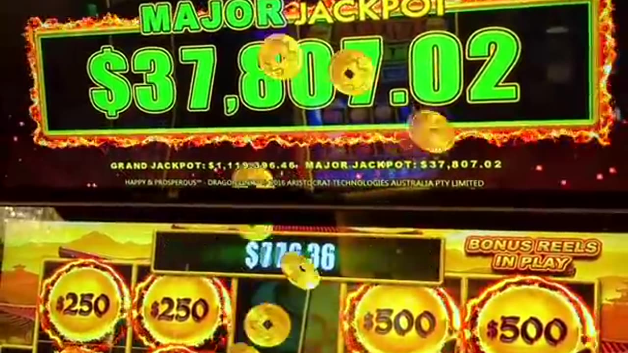 $43K JACKPOT Win on Dragon Cash Slot Machine!