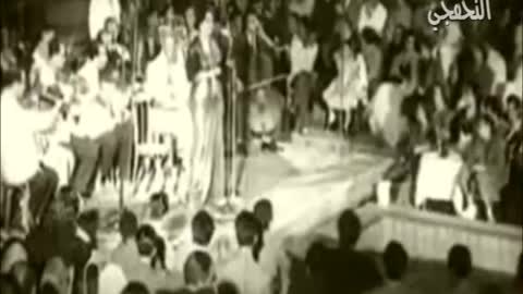 كبار الفنانين يساهمون في تسليح الجيش ٥ ٥ ٩ ١