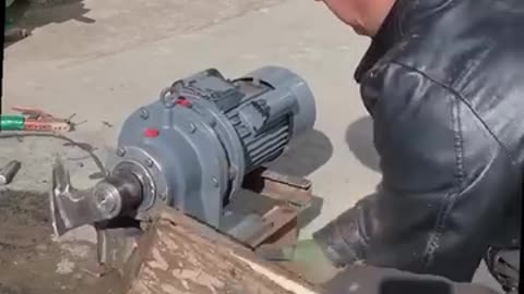 220 volts wood splitting machine