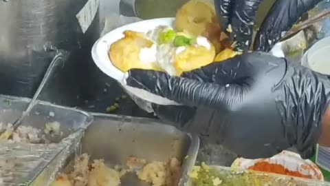 Pani puri indian street food