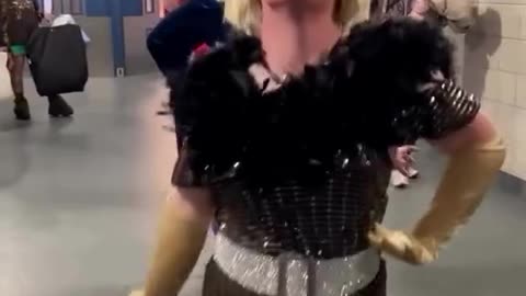 What the hell is going down here #funny