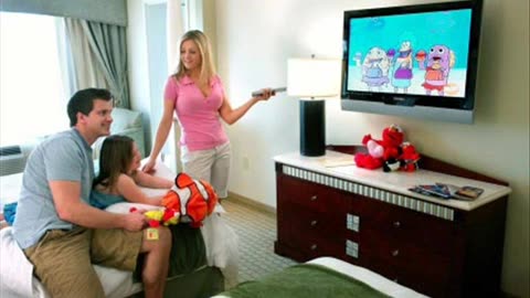 Family Defends Their Hotel Room Against a Rapist 3/6 - pranknet archive