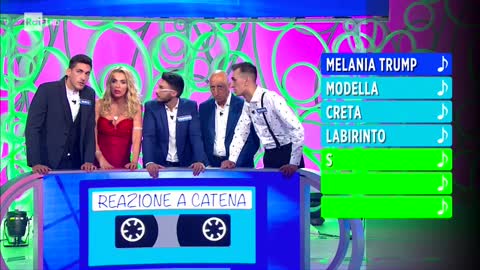 RAIUNO - Reazione A Catena di Sera-La Catena Musicale (21/08/2017)
