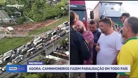 Flávio Bolsonaro se pronuncia sobre resultado das eleições