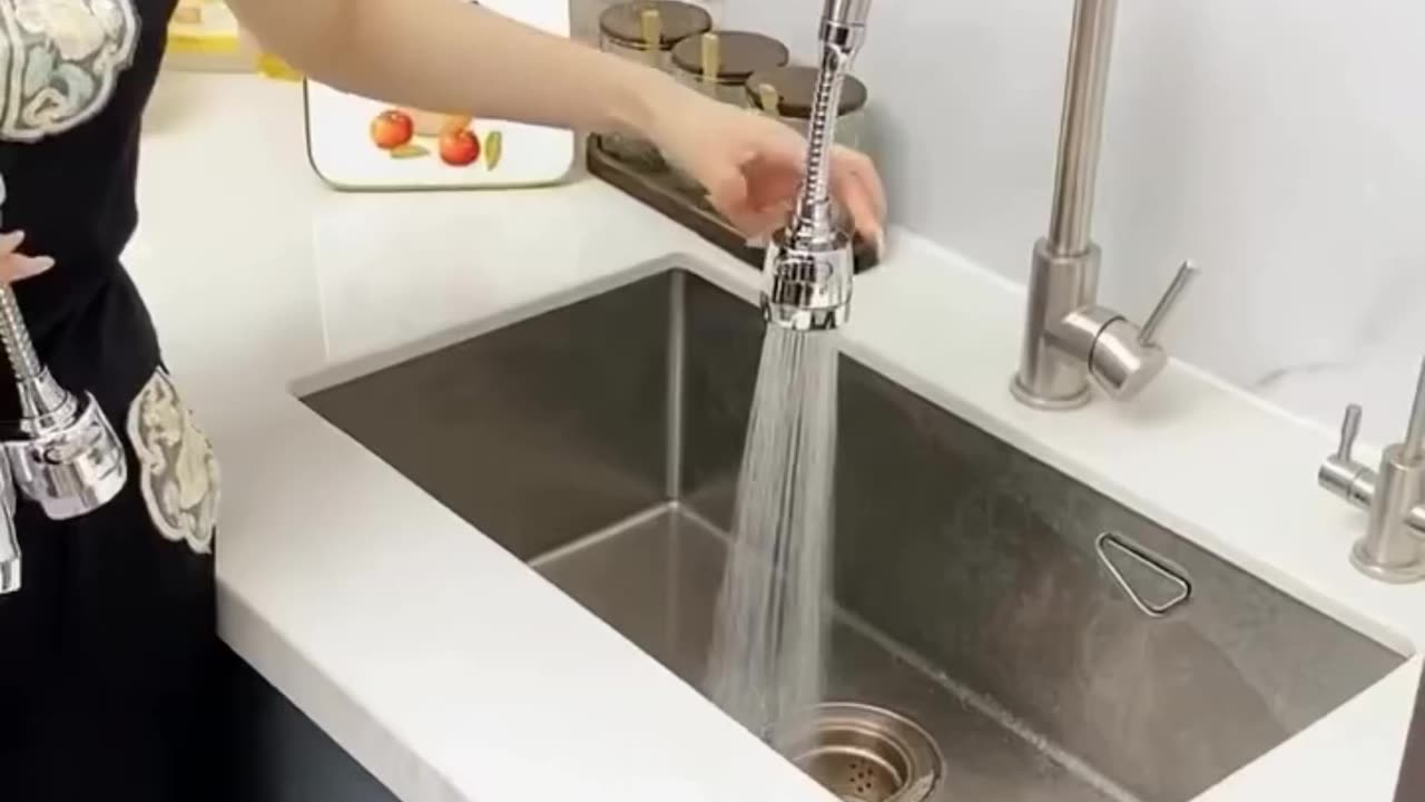 Movable Faucet Extender for Kitchen Sink Sprayer Kitchen Gadget