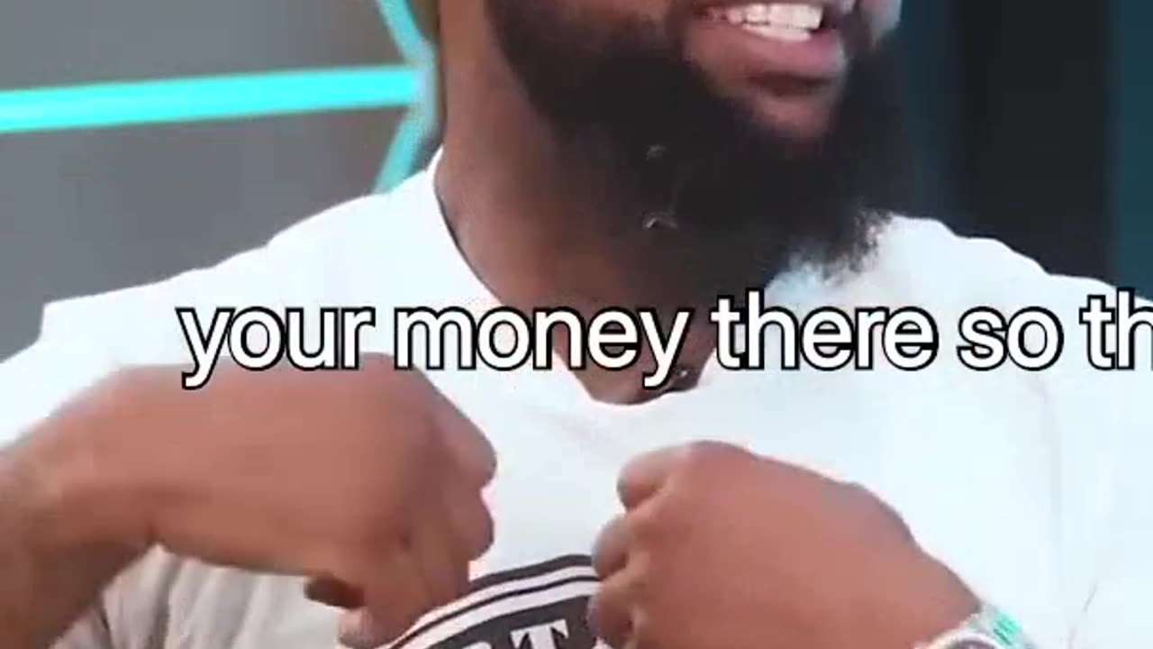 The Surprising Similarities Between Successful Businesses and Street Hustlers