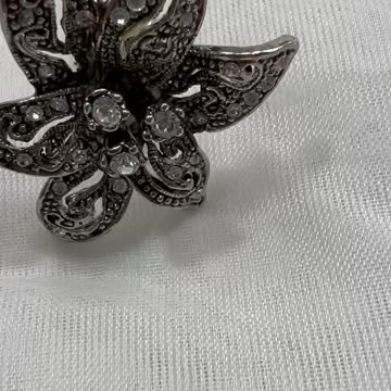 Silver Tone Flower Clip On Earrings. Made with Swarovski Crystals. Rare Find.