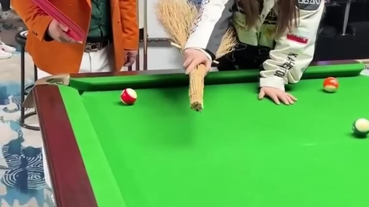 Funny Video Billiards million views | p290